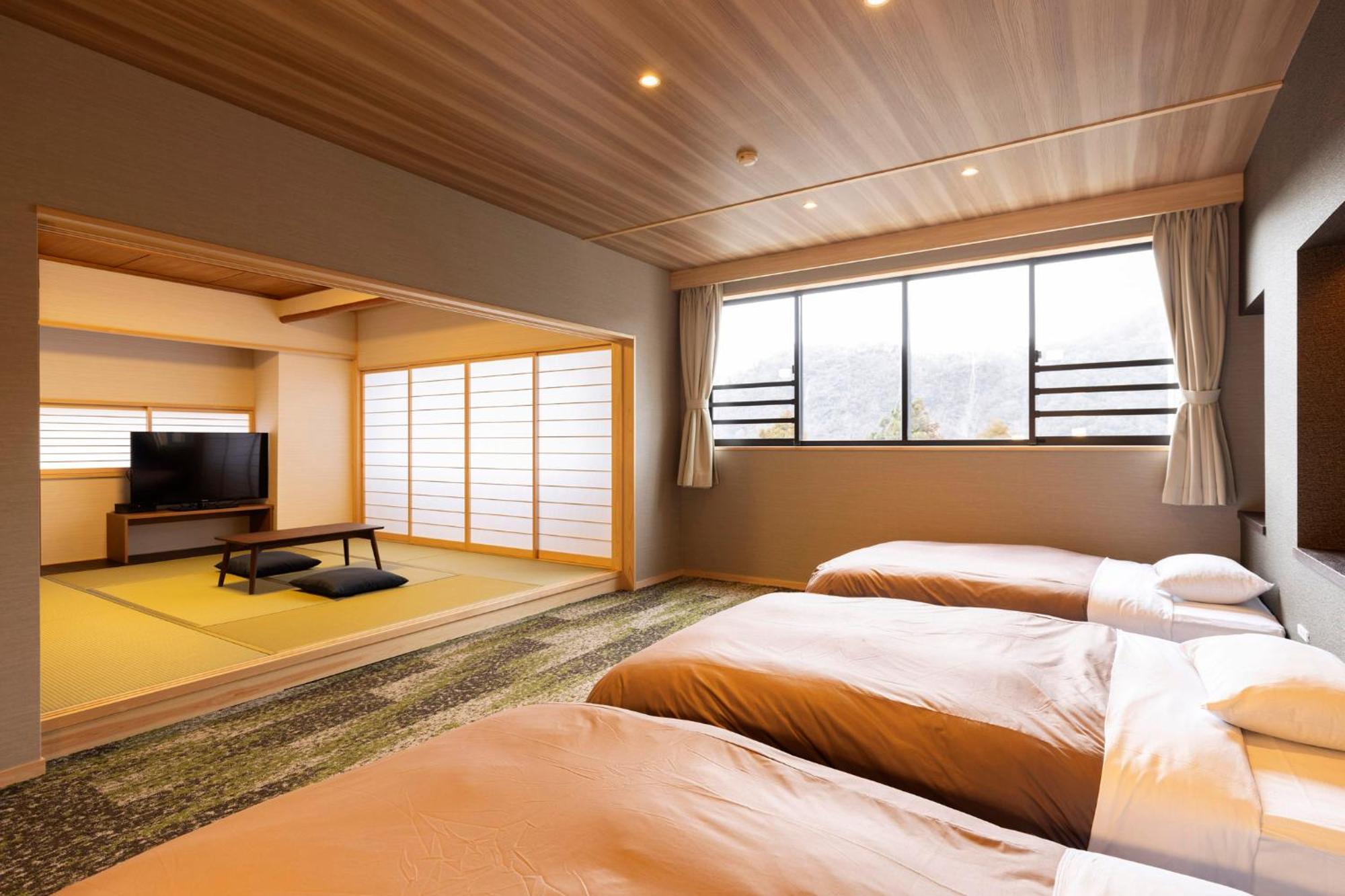 Ooedo Onsen Monogatari Premium Yamanaka Grand Hotel Kaga  Exterior foto