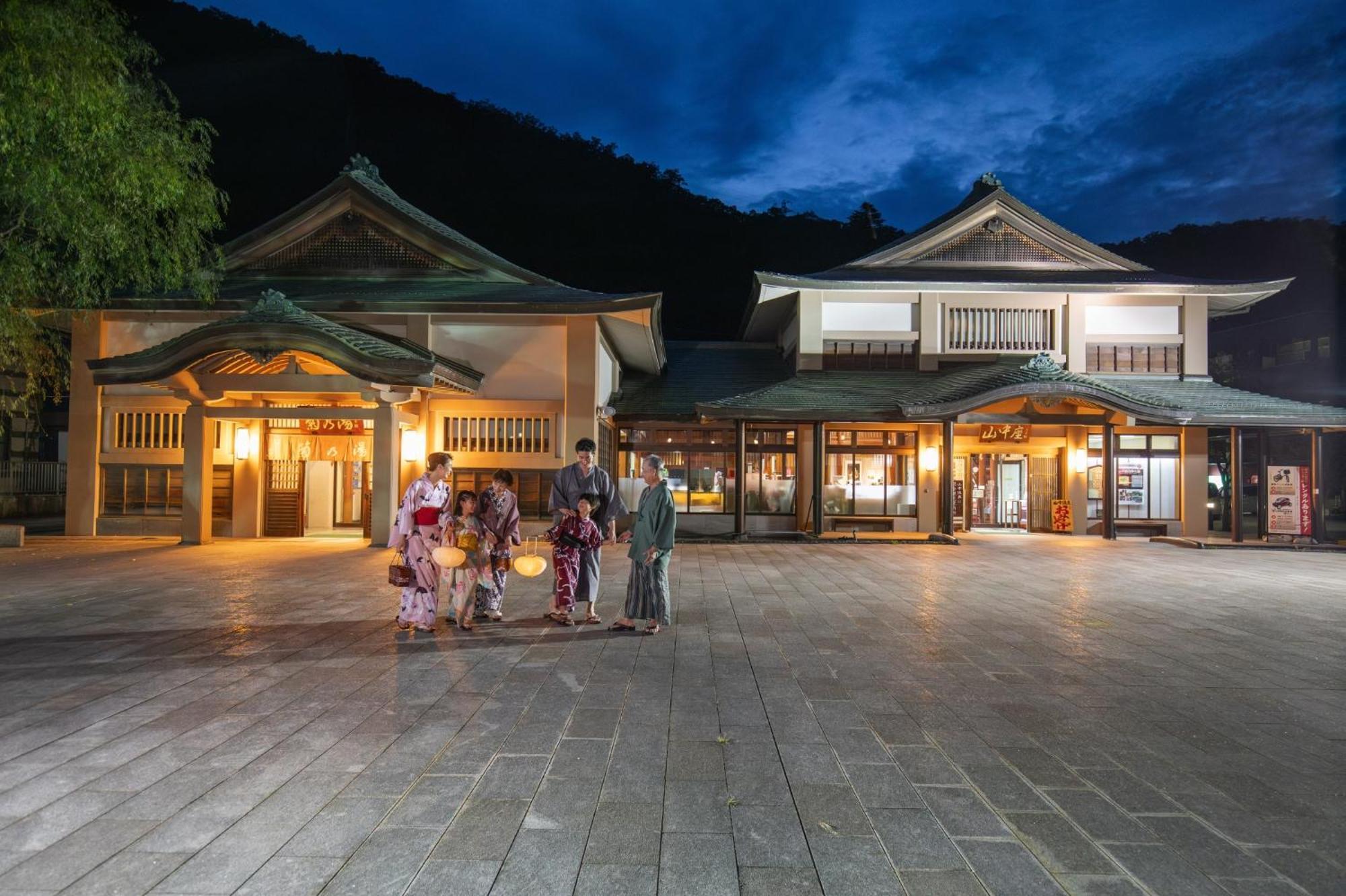 Ooedo Onsen Monogatari Premium Yamanaka Grand Hotel Kaga  Exterior foto